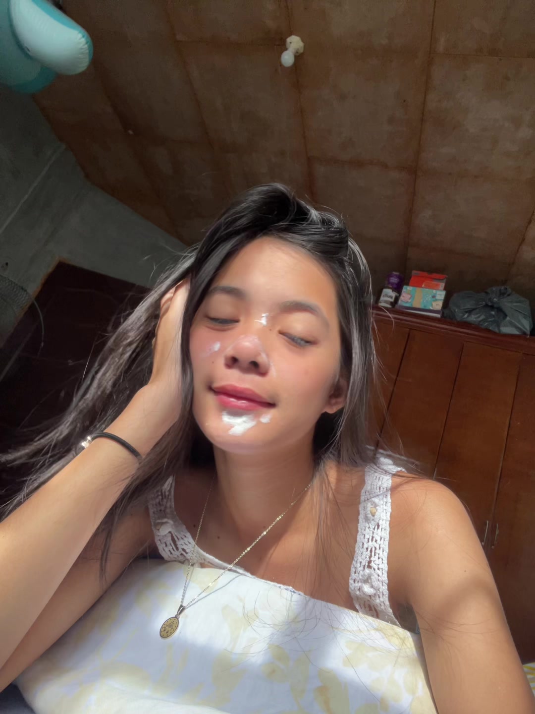 @GlaresAnn