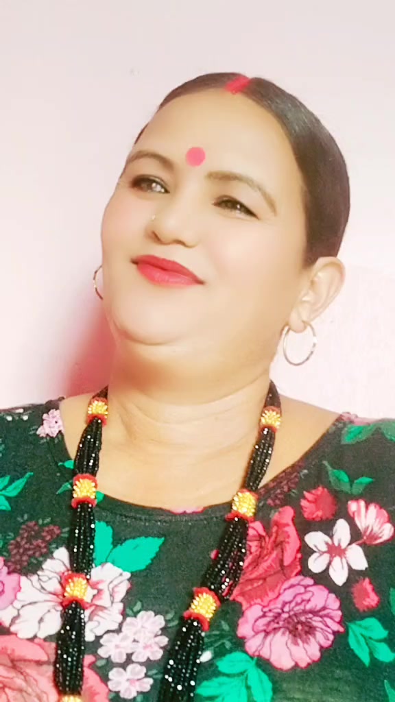 @Meena Khatri800