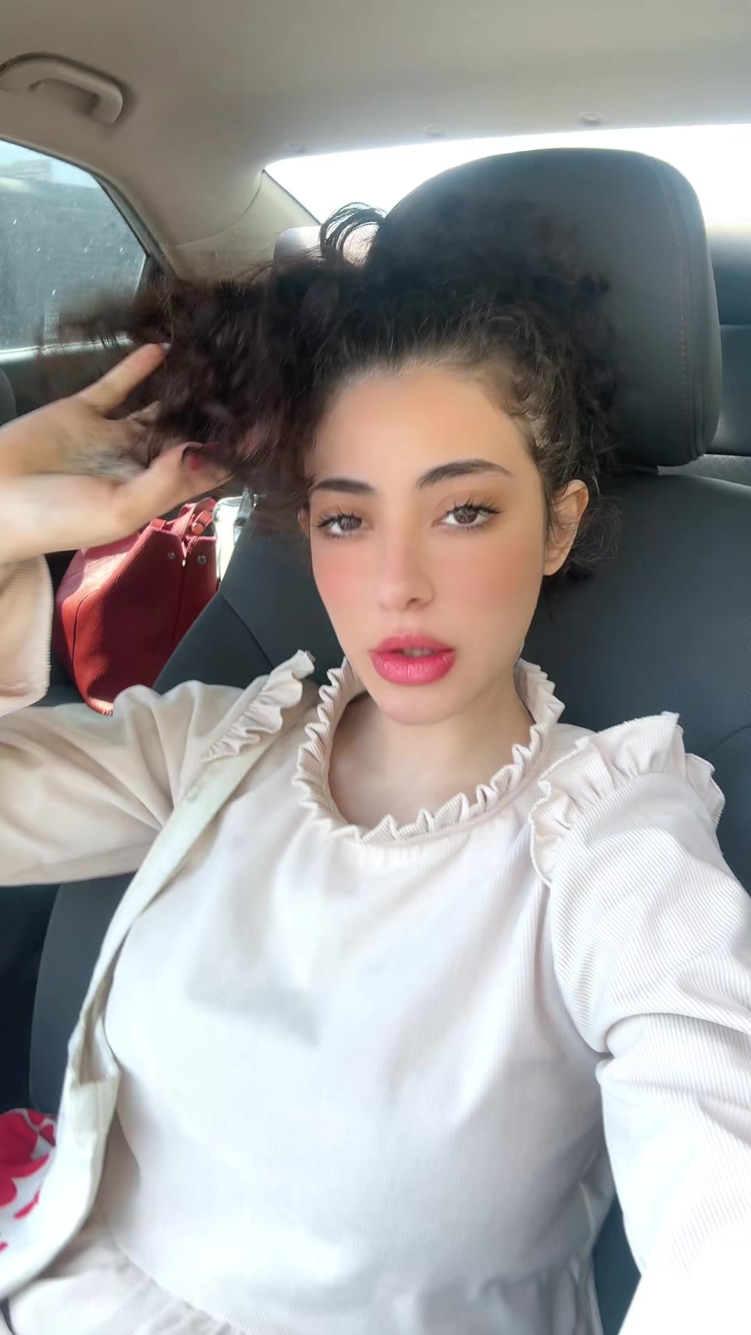 @Amira Canan
