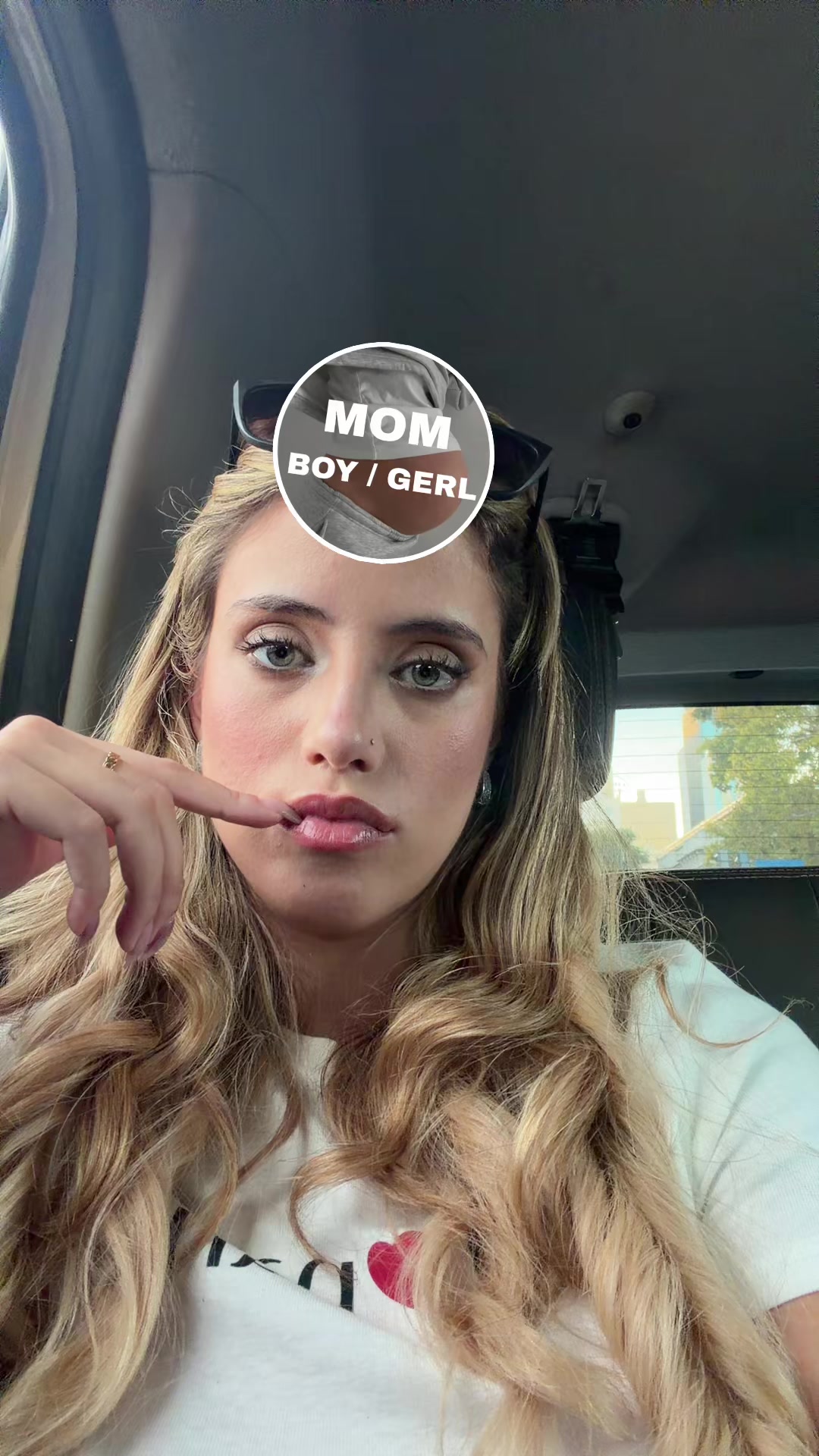 @Denisse Gonz&aacute;lez ✨
