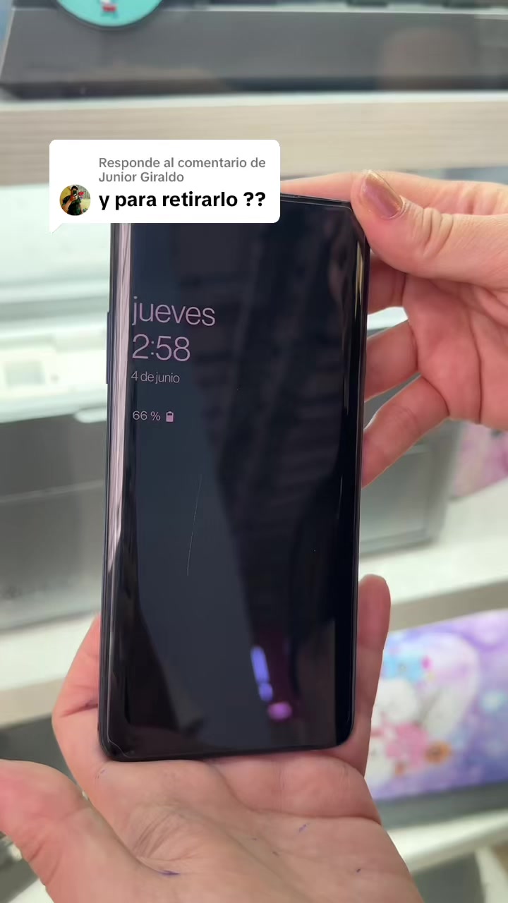 @Devia Perú