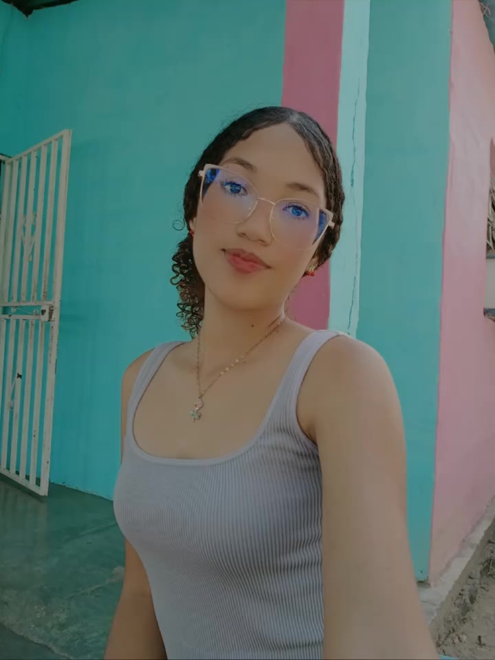 @Auryy🍭