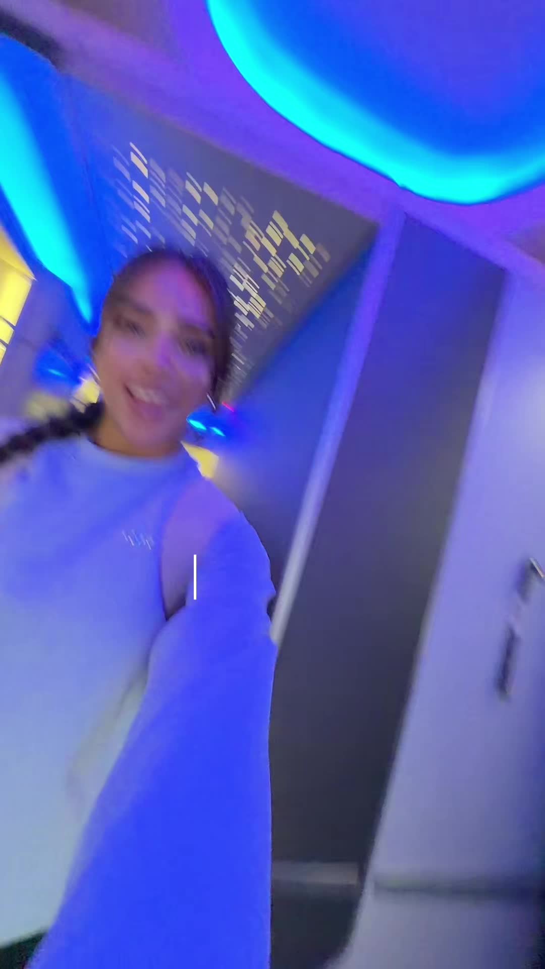 @liz๐