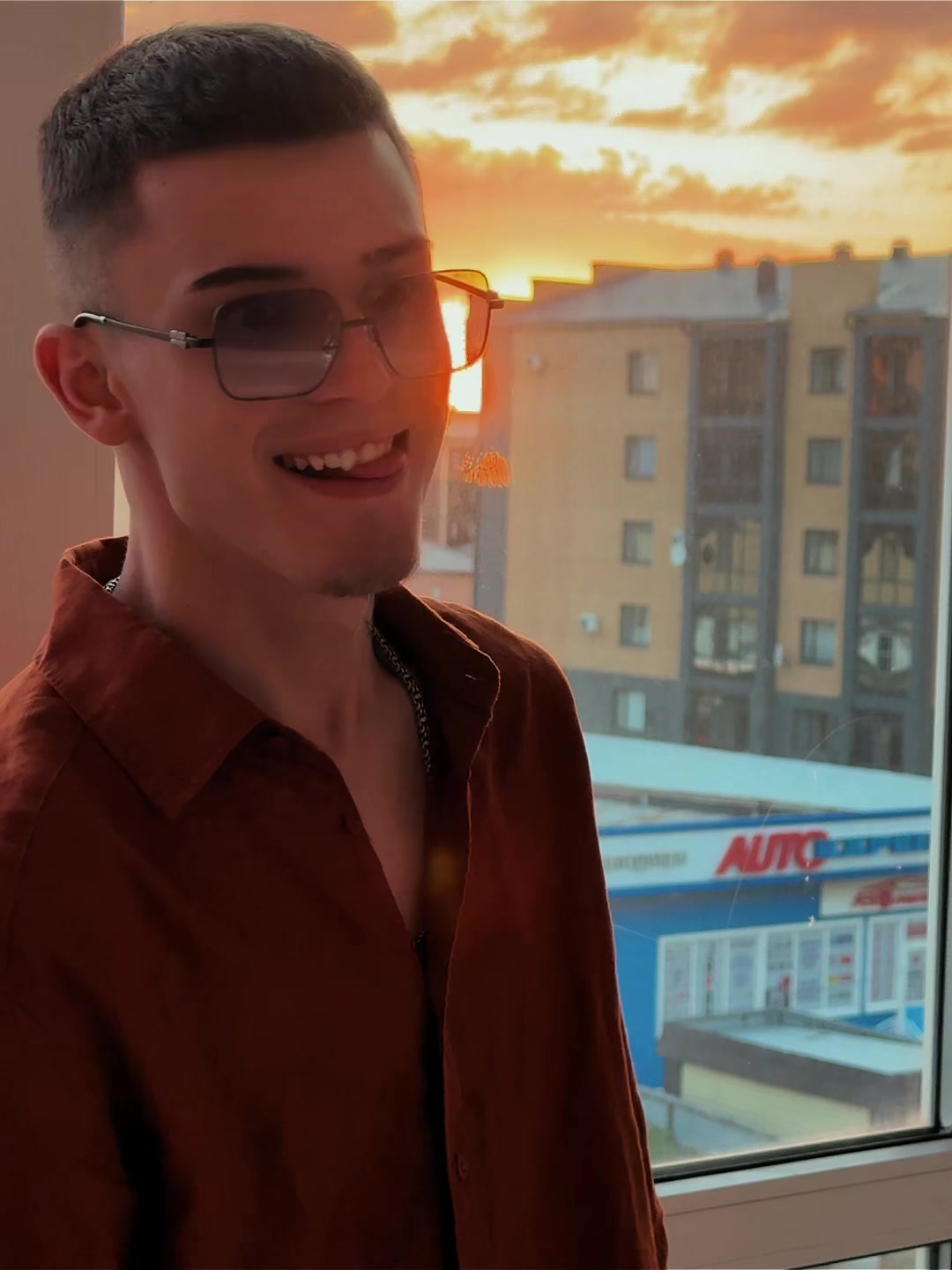 @𝐊 𝐈 𝐓 🌟