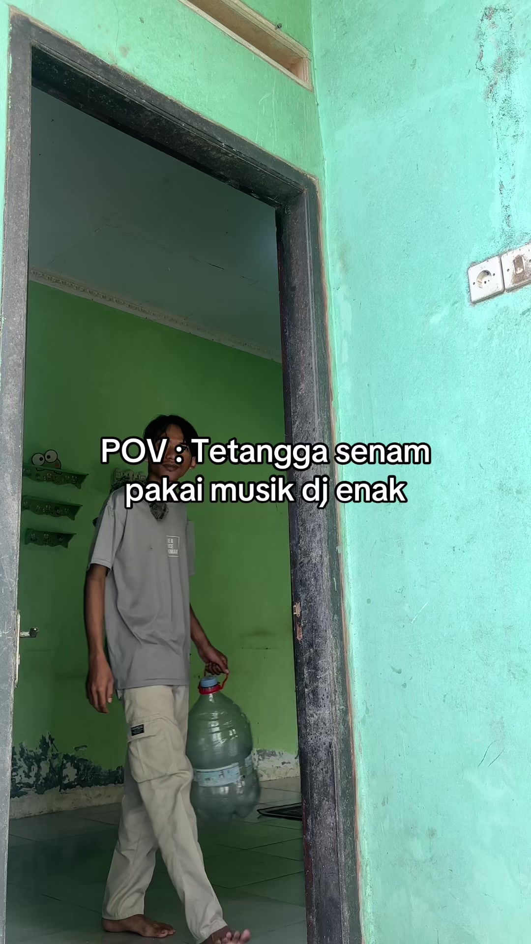 @D I K