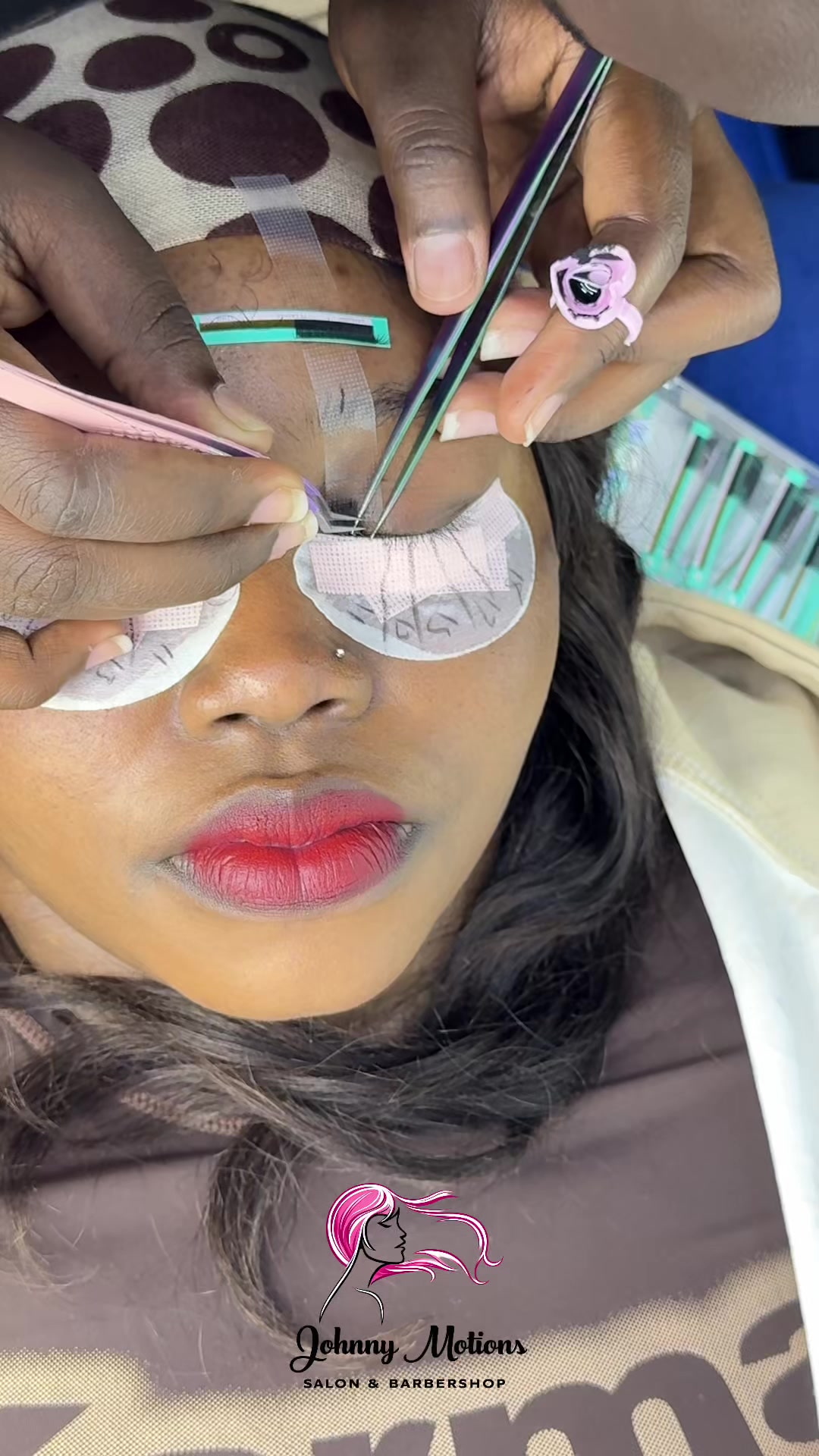 @johnnymotionssalon