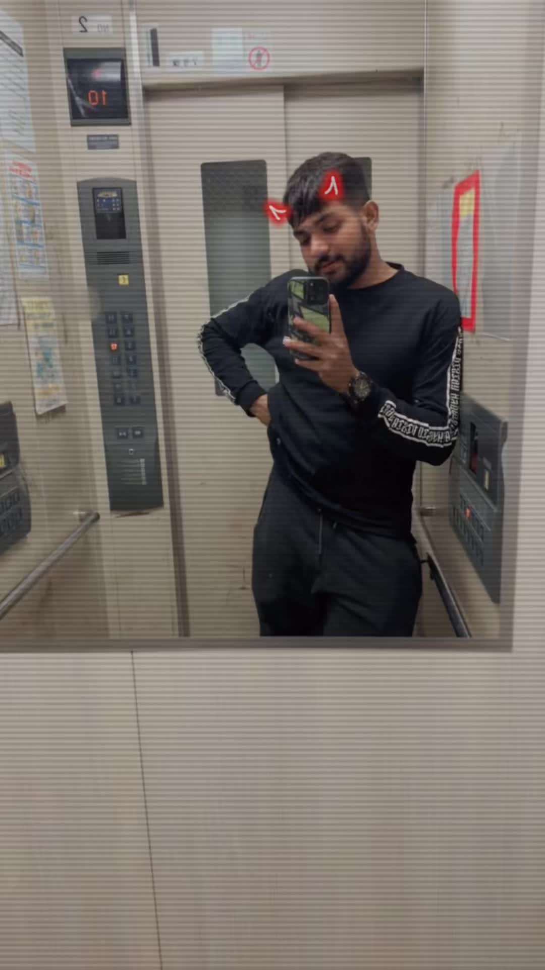 @Shahmi____