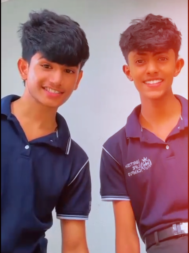 @𝗗 𝗜 𝗦 𝗛 𝗨 𝗨 💋👀