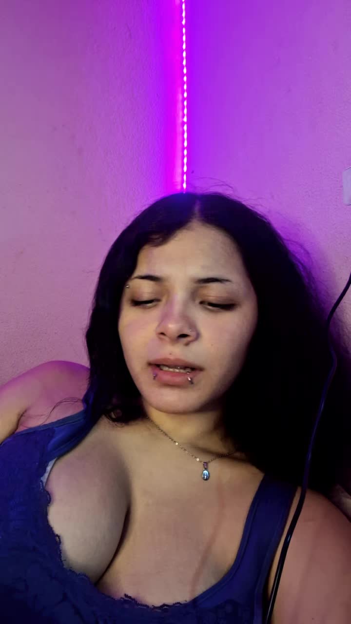 @cereja_<3