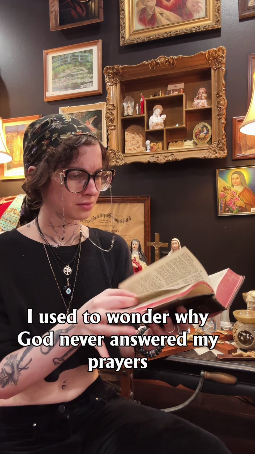 @The Stitching Witch