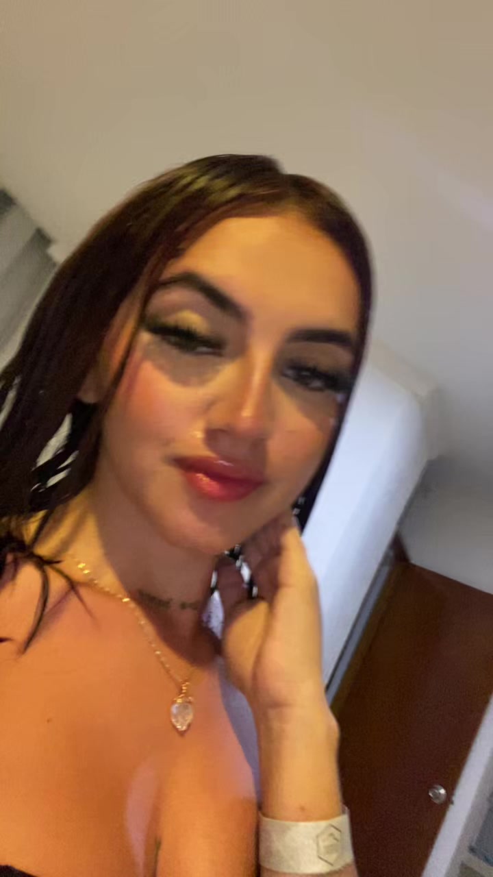 @𝒜𝓁𝑒𝒿𝒶