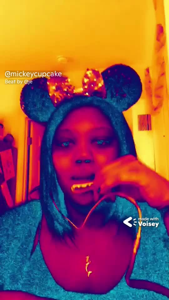 @Mickey Cupcake 🧁