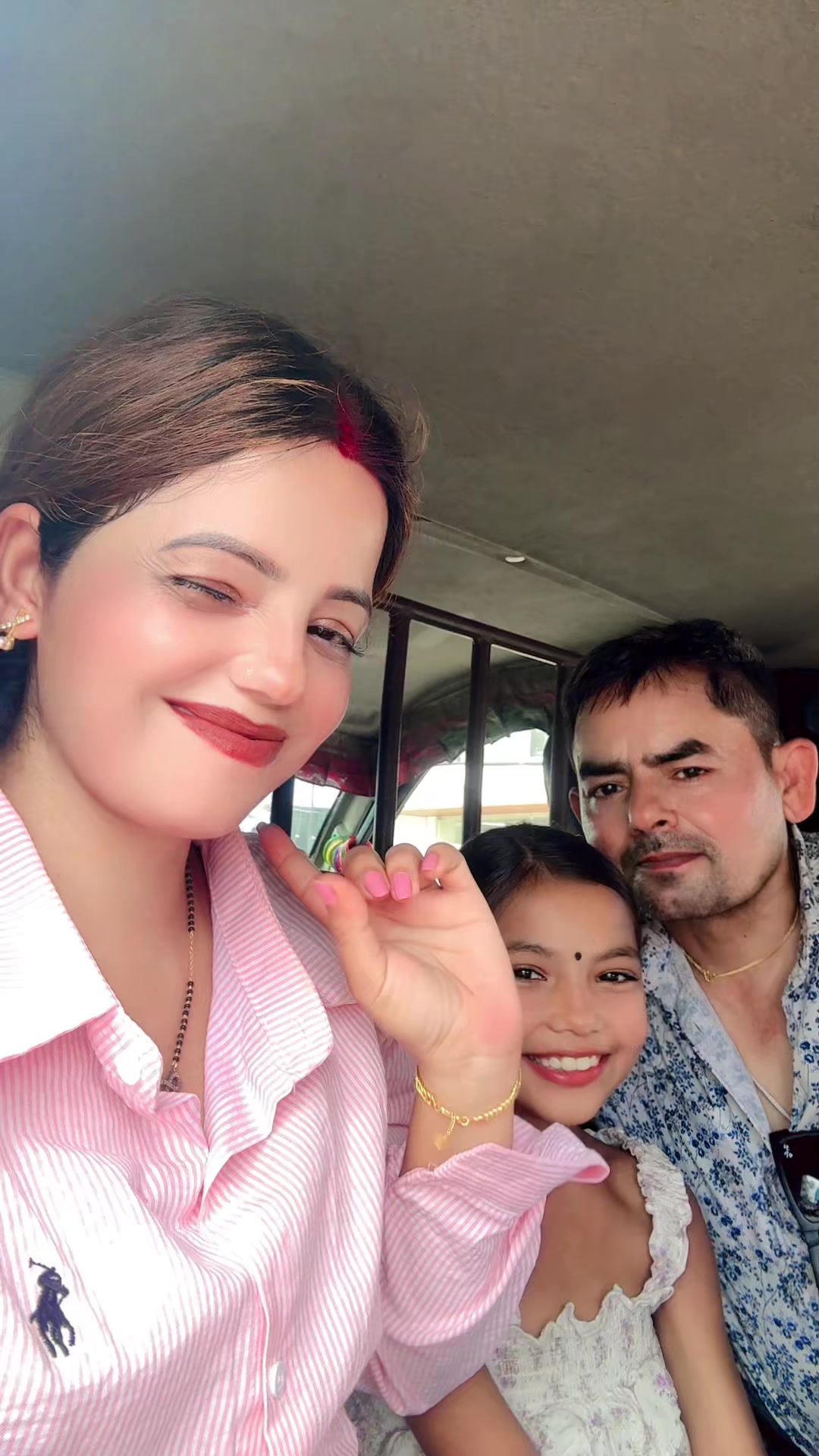 @Uma🇳🇵lok🇺🇲