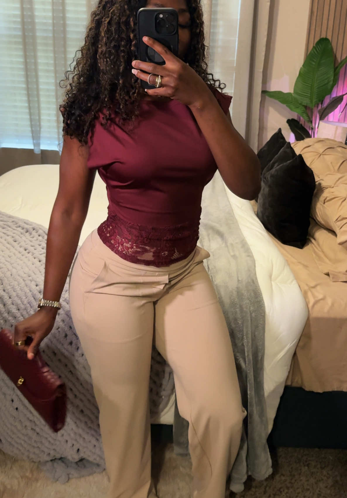 @Essy🪷