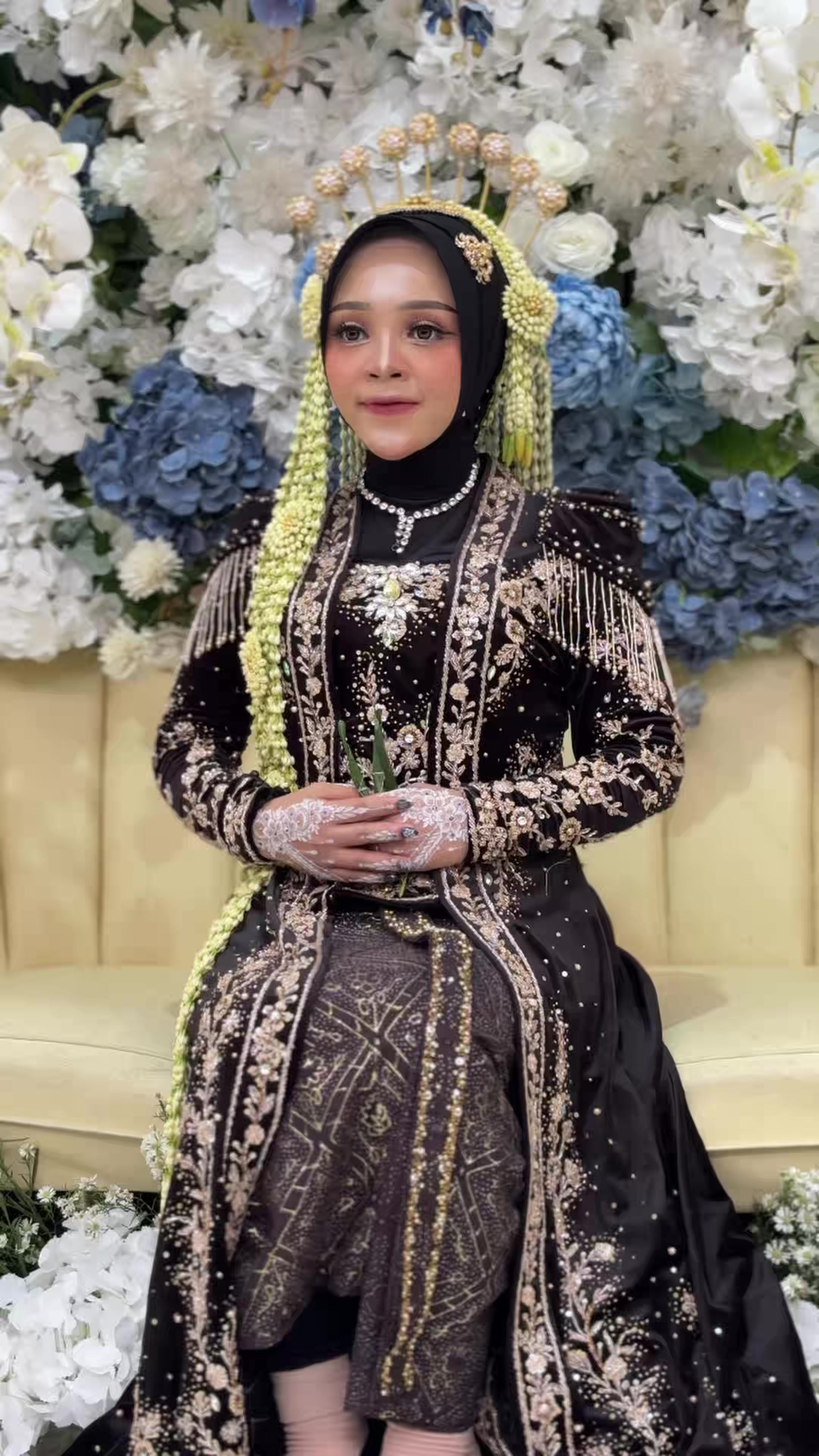 @Mbak Sari || Cucuk Lampah