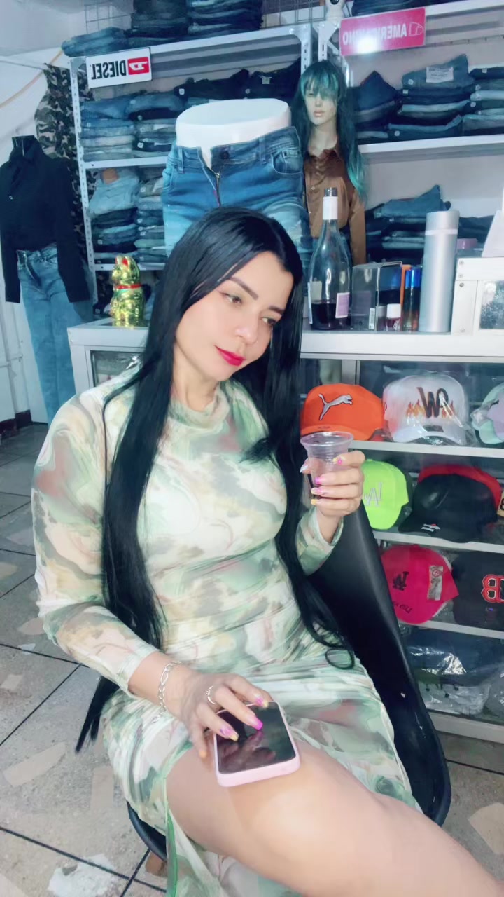 @Lucy Store