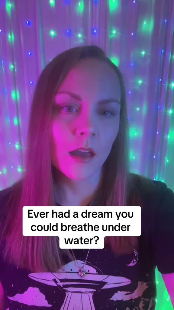 @🔮🧿 Christina 🧿🔮