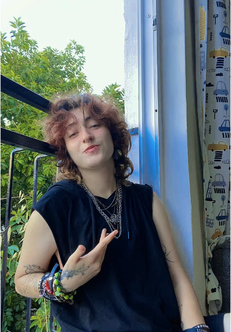 @H U N T E R