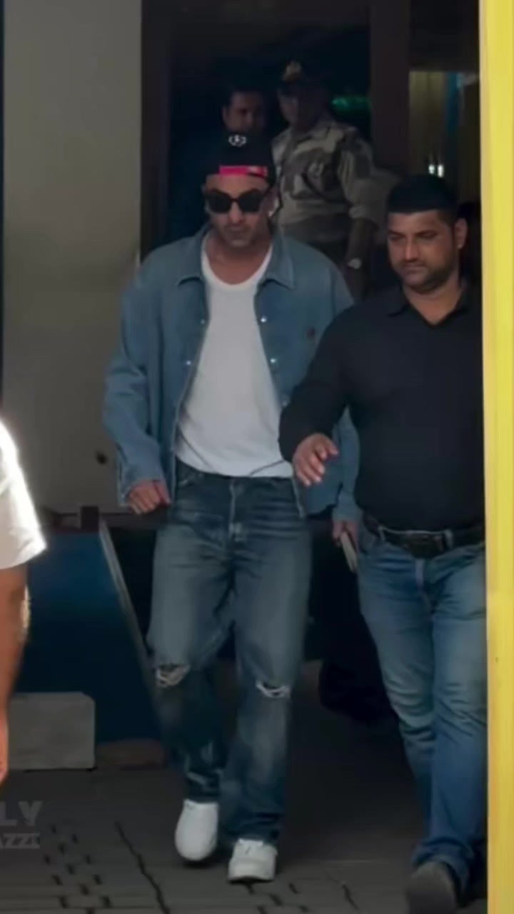 @Ranbir Indo Fans 🇮🇩