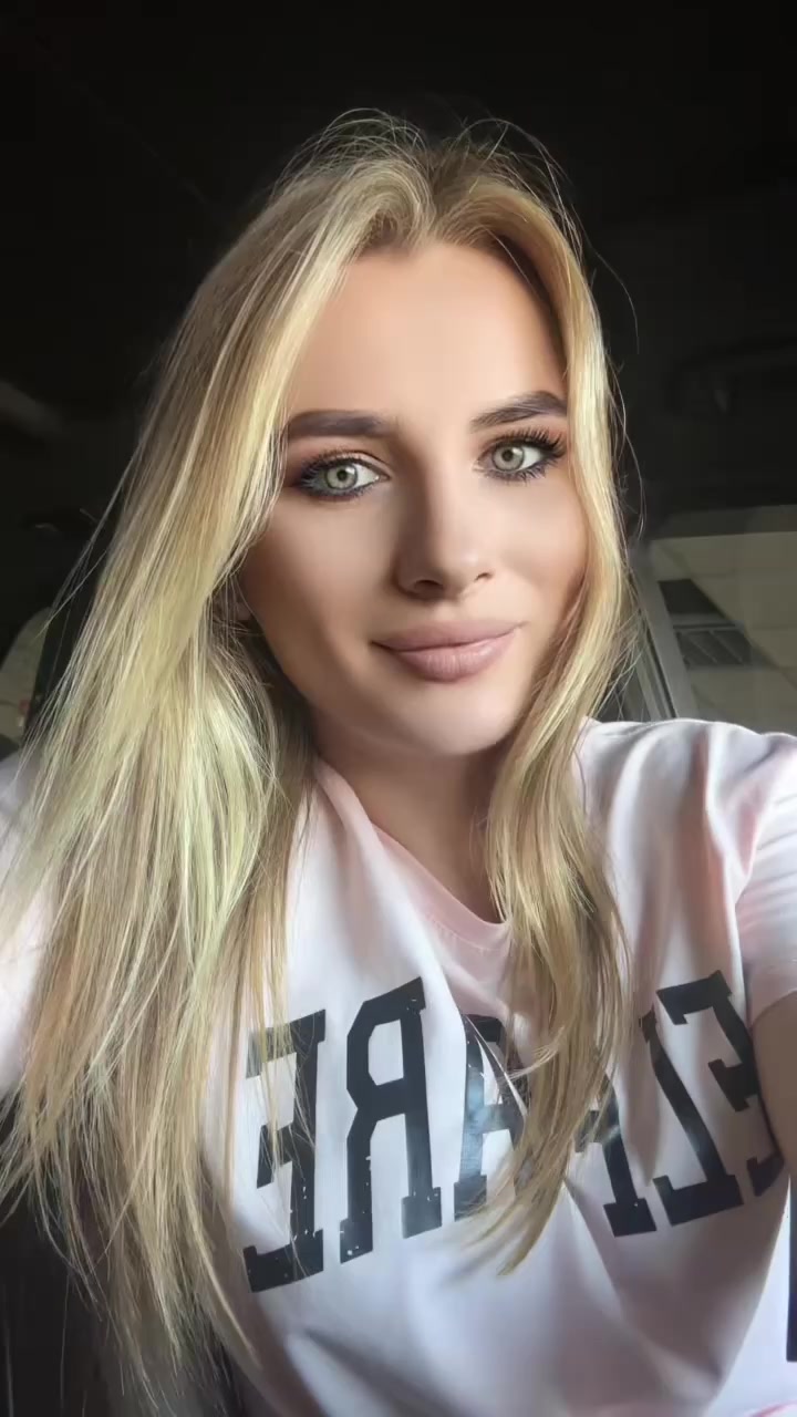 @Valentina