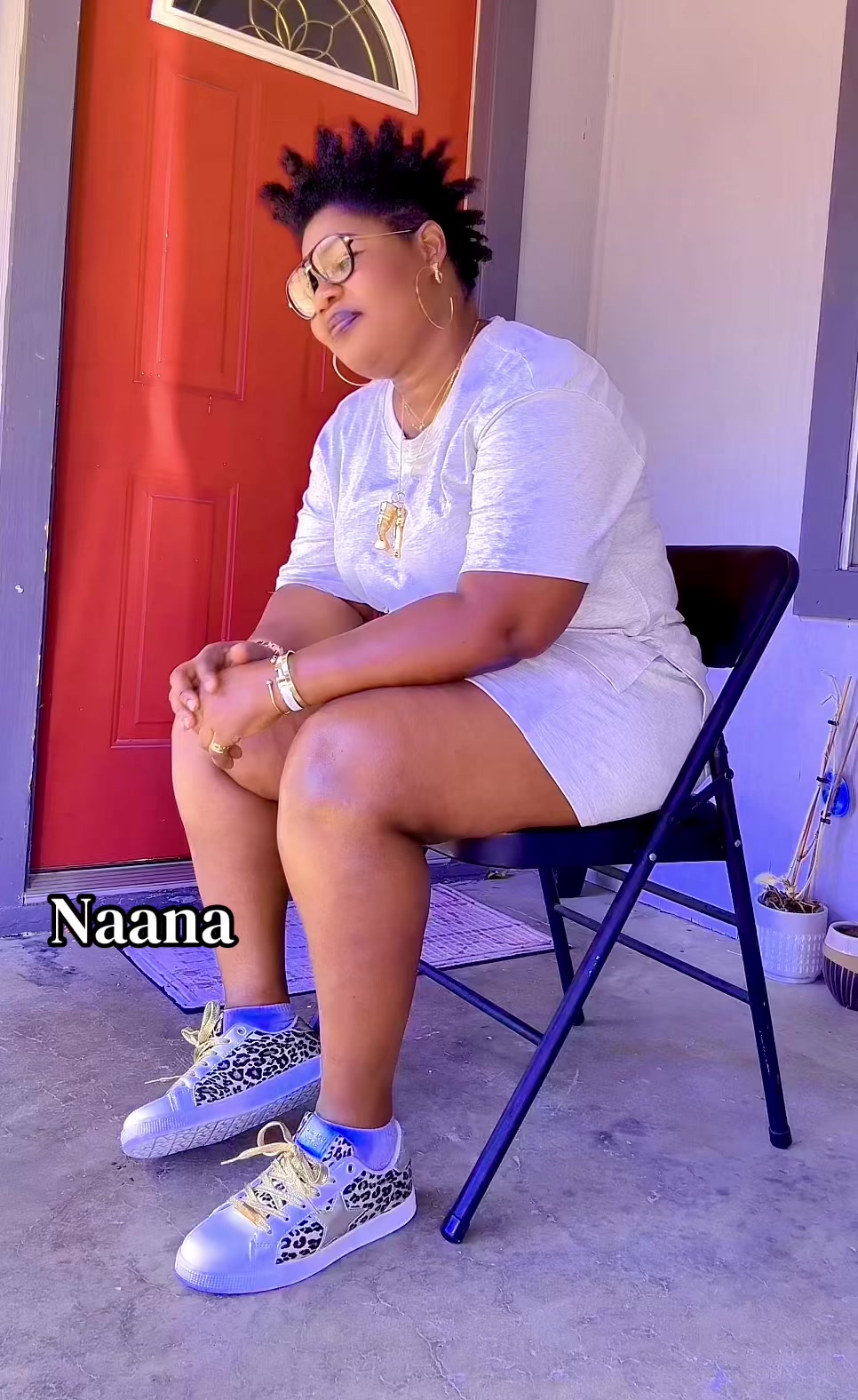 @naana