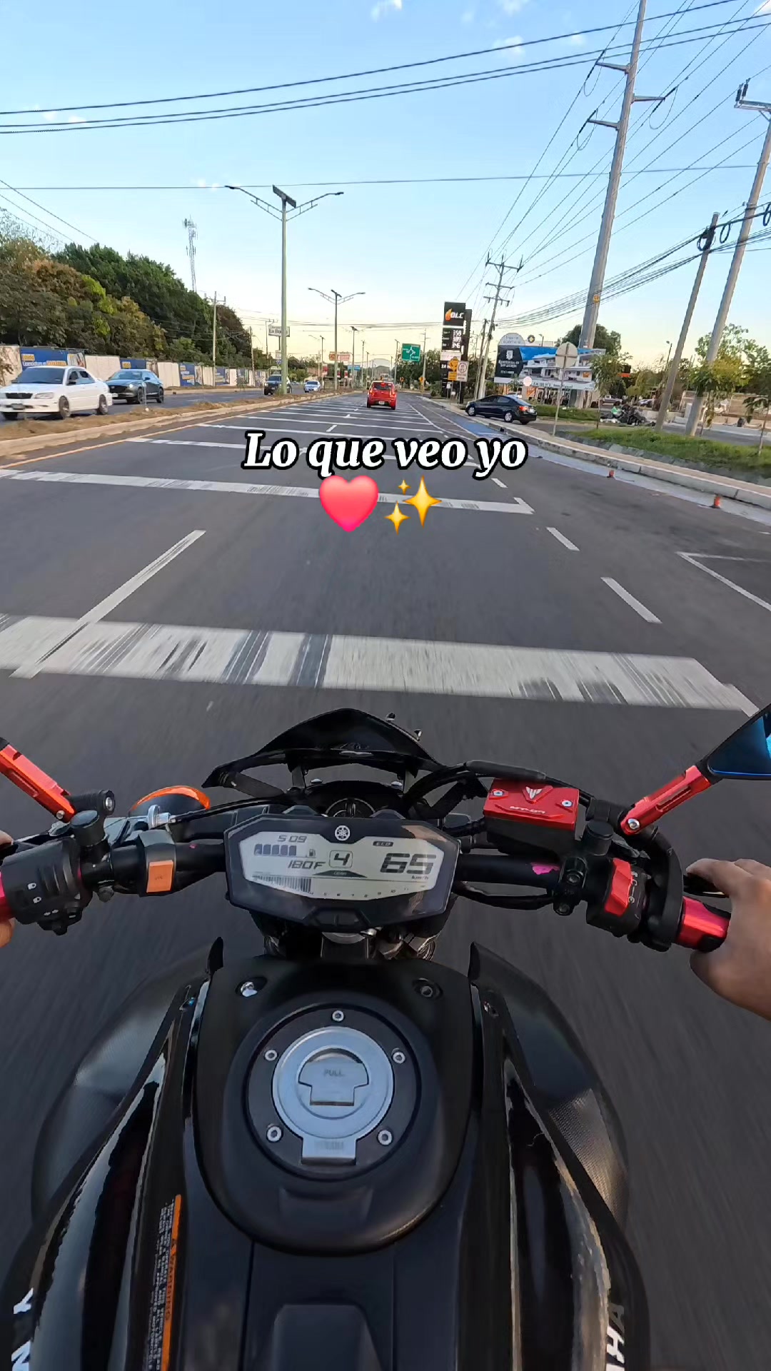 @La Mamalona🇸🇻🏍️
