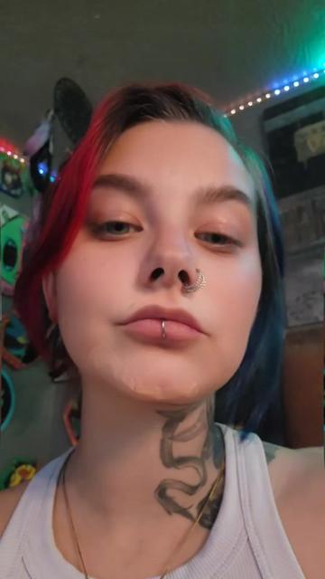 @LeiraKitty