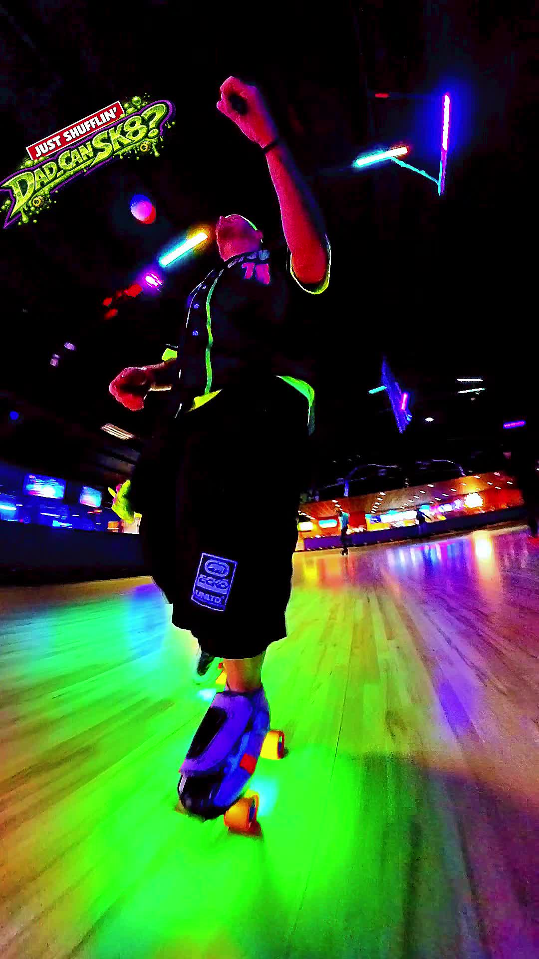 @🎶🔊🛼Dad_Can_Sk8?🛼🔊🎶