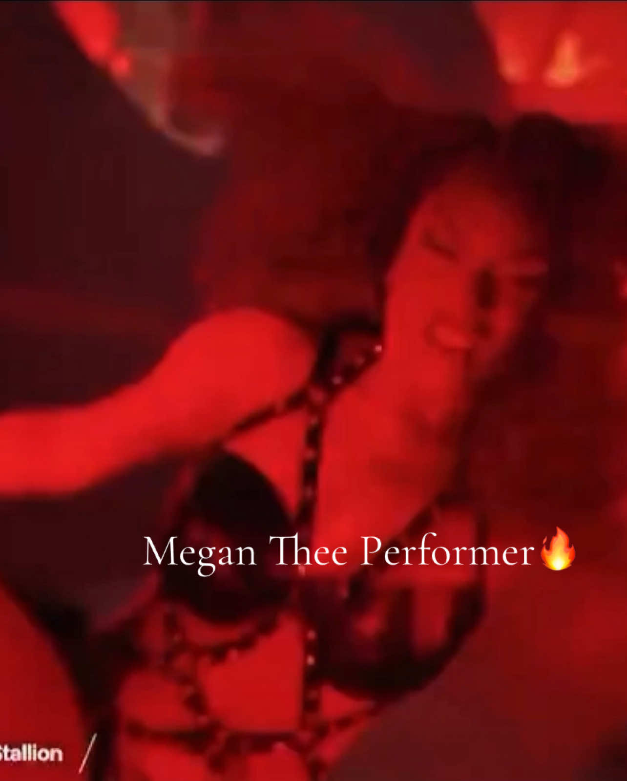 @queenhottie👑