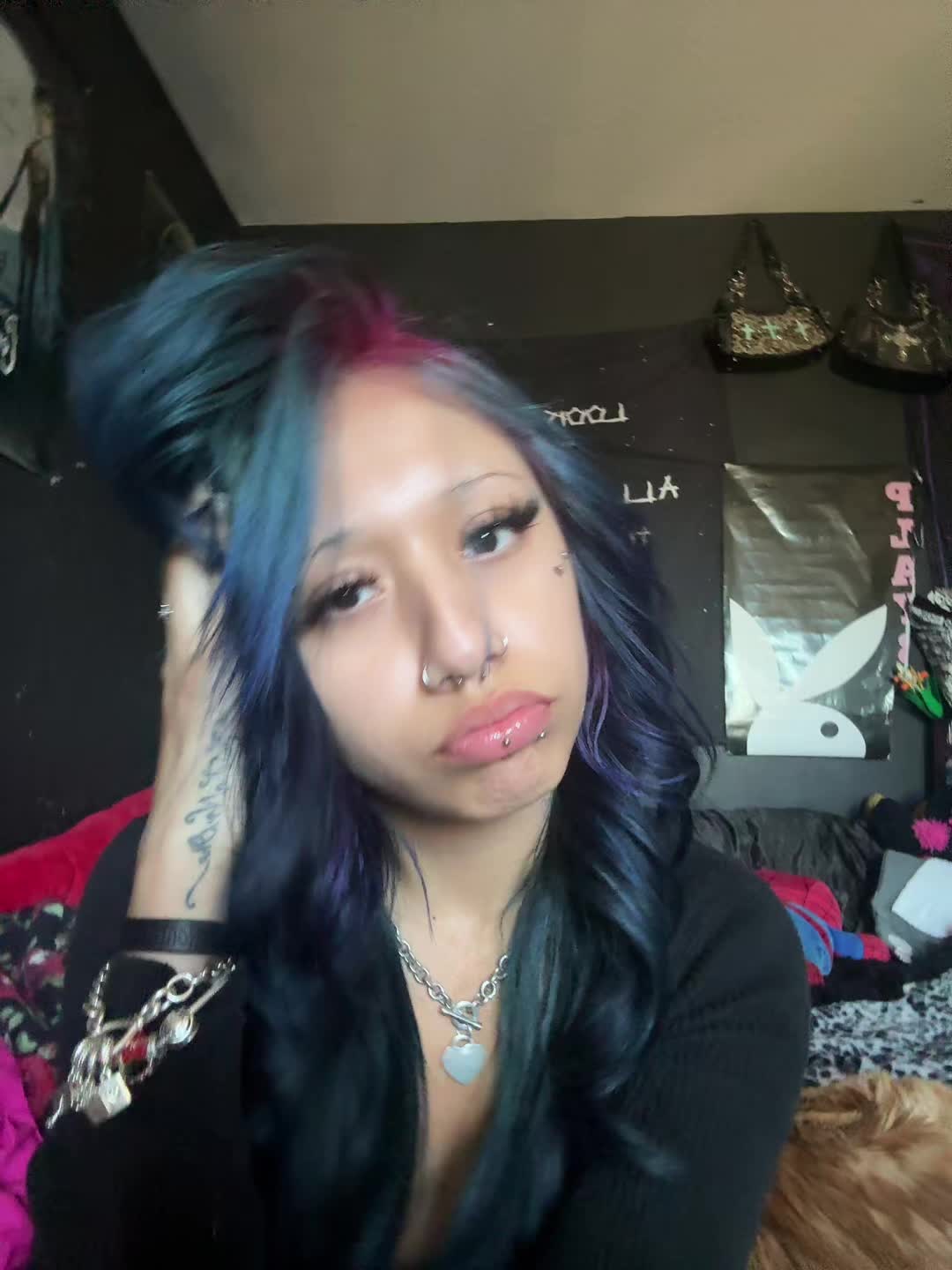 @.