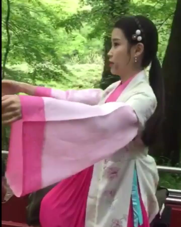 @이지은