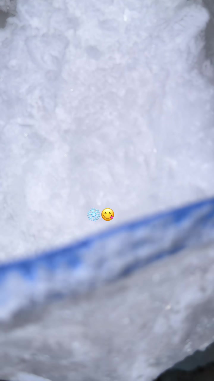 @Lovesnowmuch