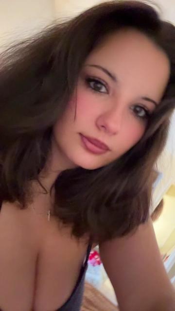 @Bella Prada