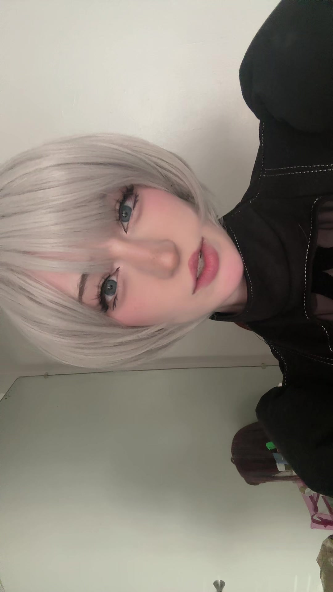 @moekittiez