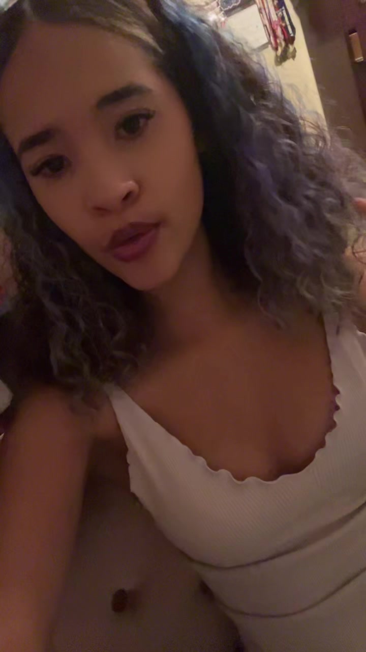 @Yayaisthegirl