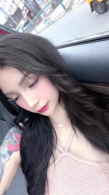 @AHLINA_👼