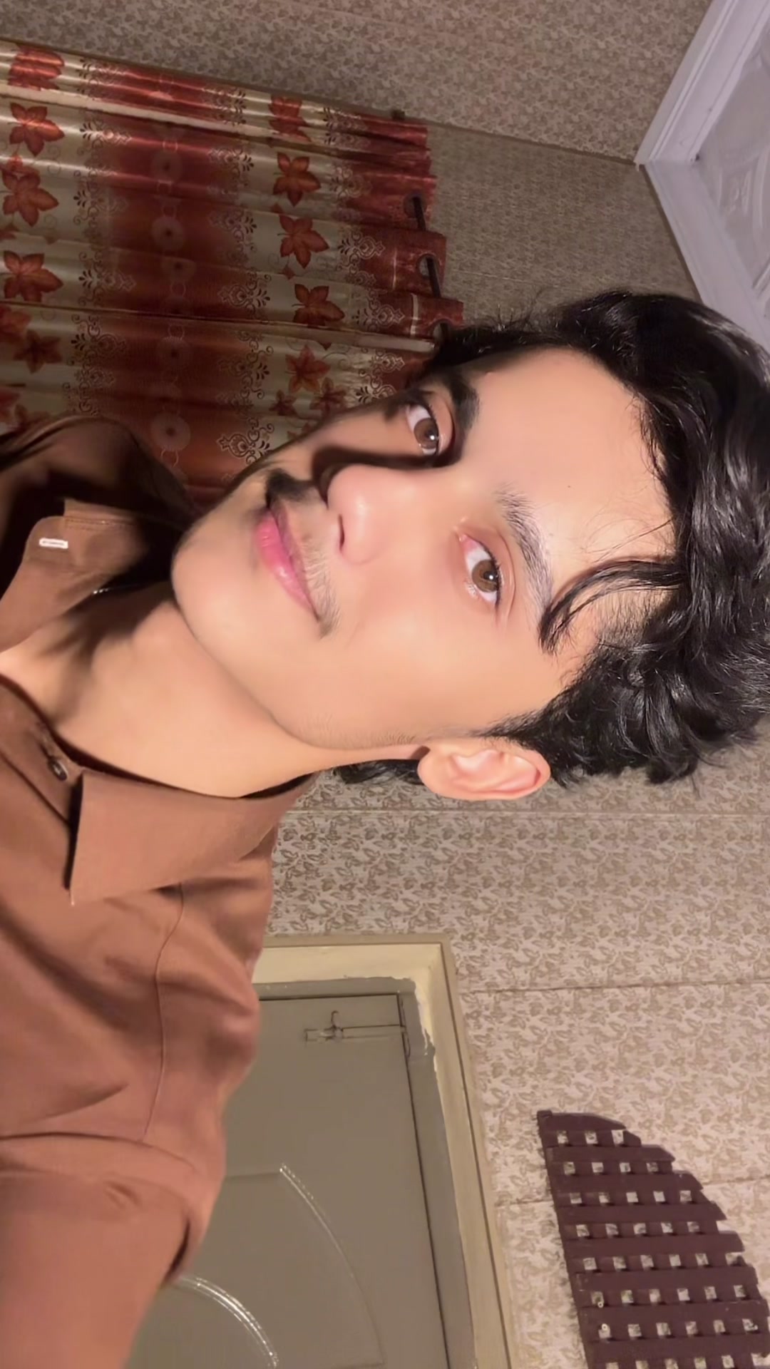 @𝙖𝙯𝙞𝙞..