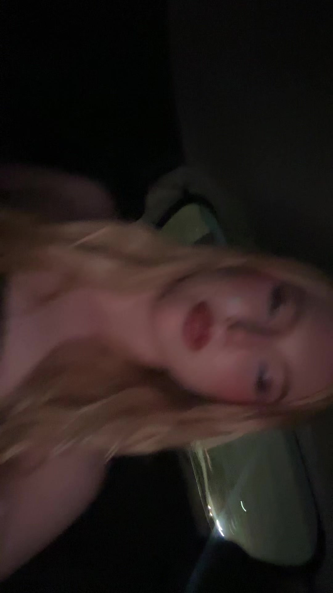@Bella