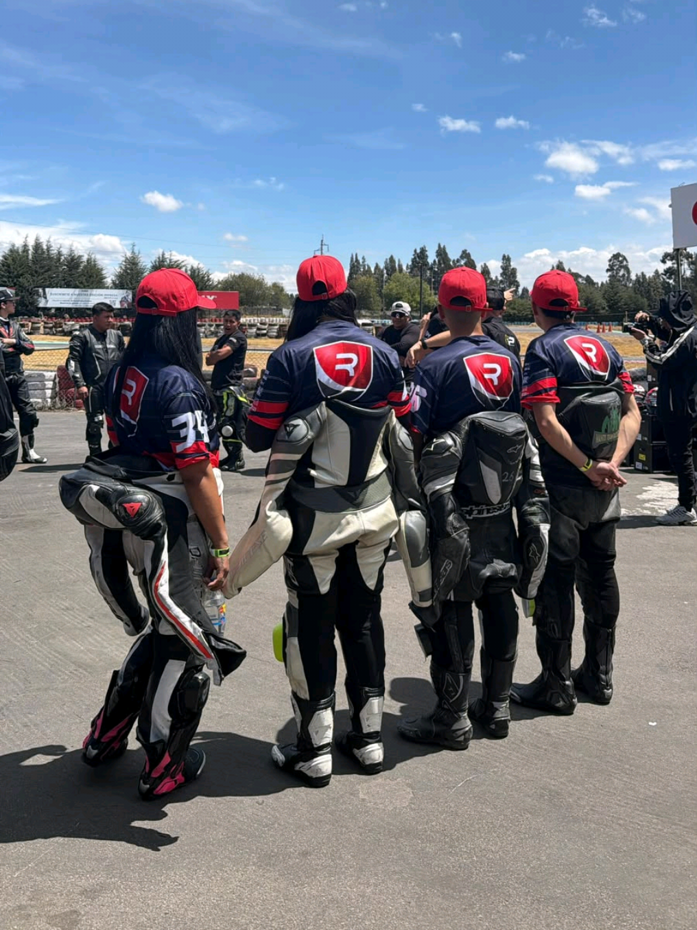 @MOTO REPUBLIC🇪🇨QUITO EL INCA