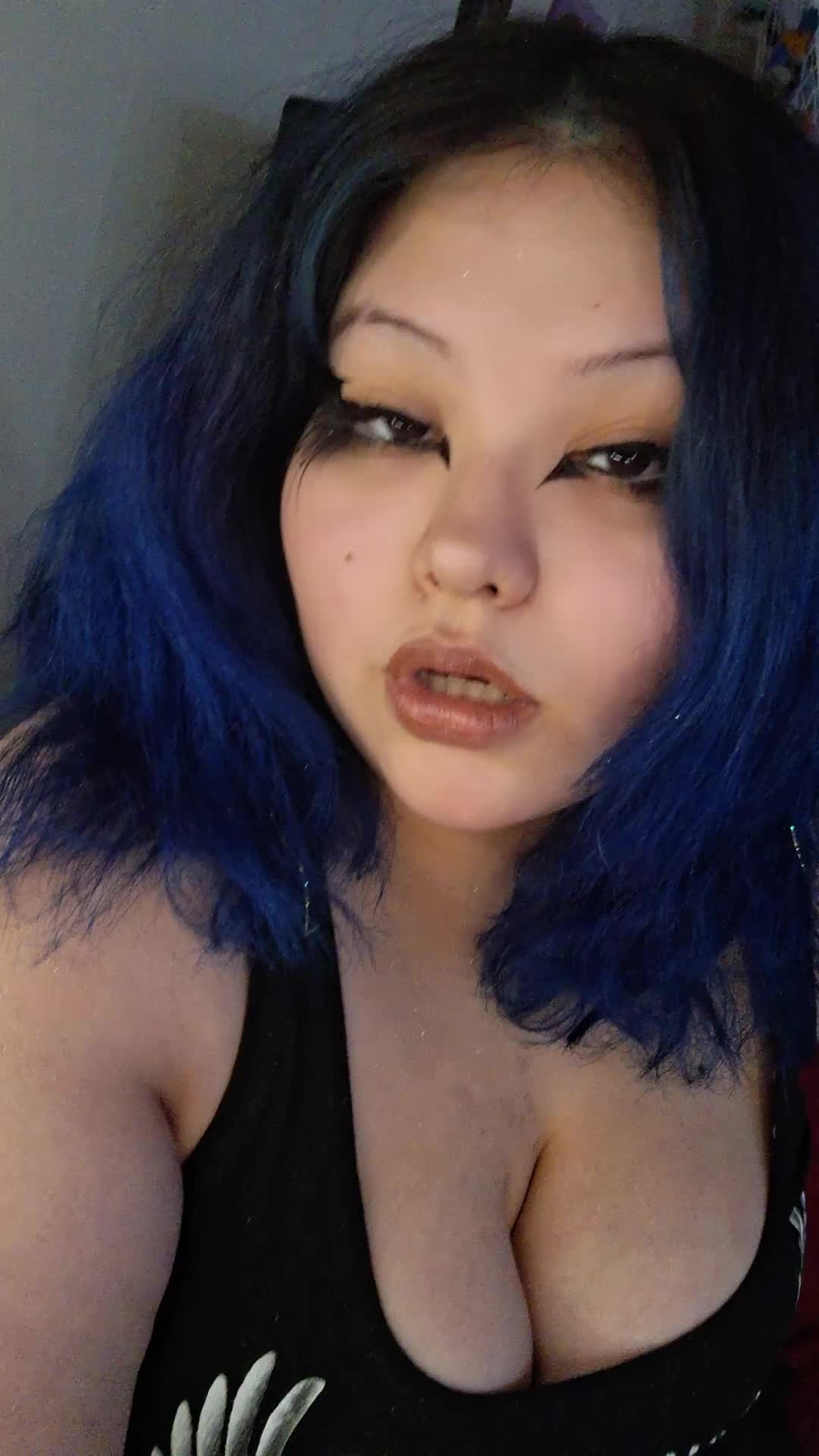 @Mel <3
