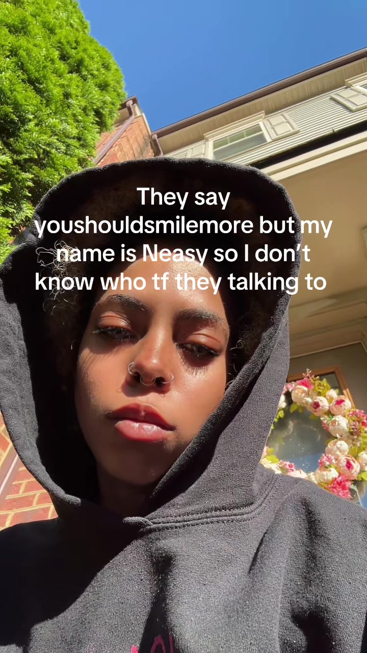 @nosmilingnini