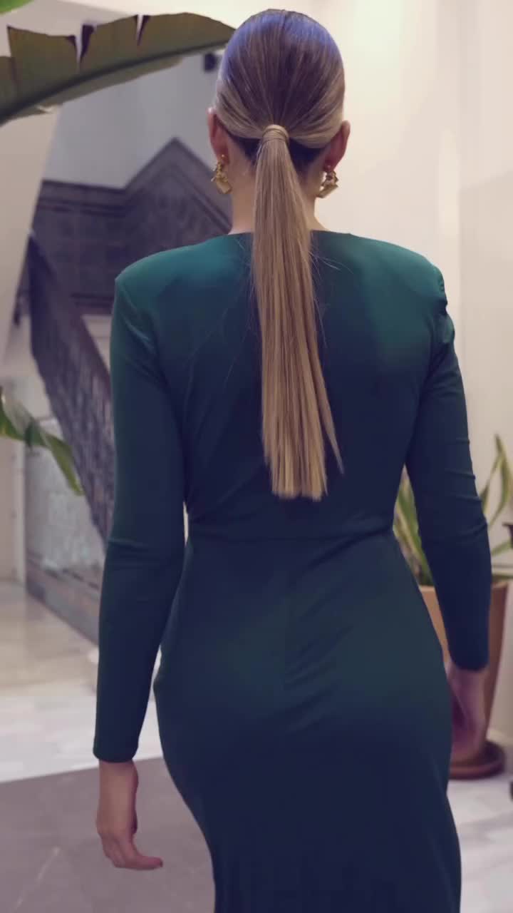 @Ella_Stewart
