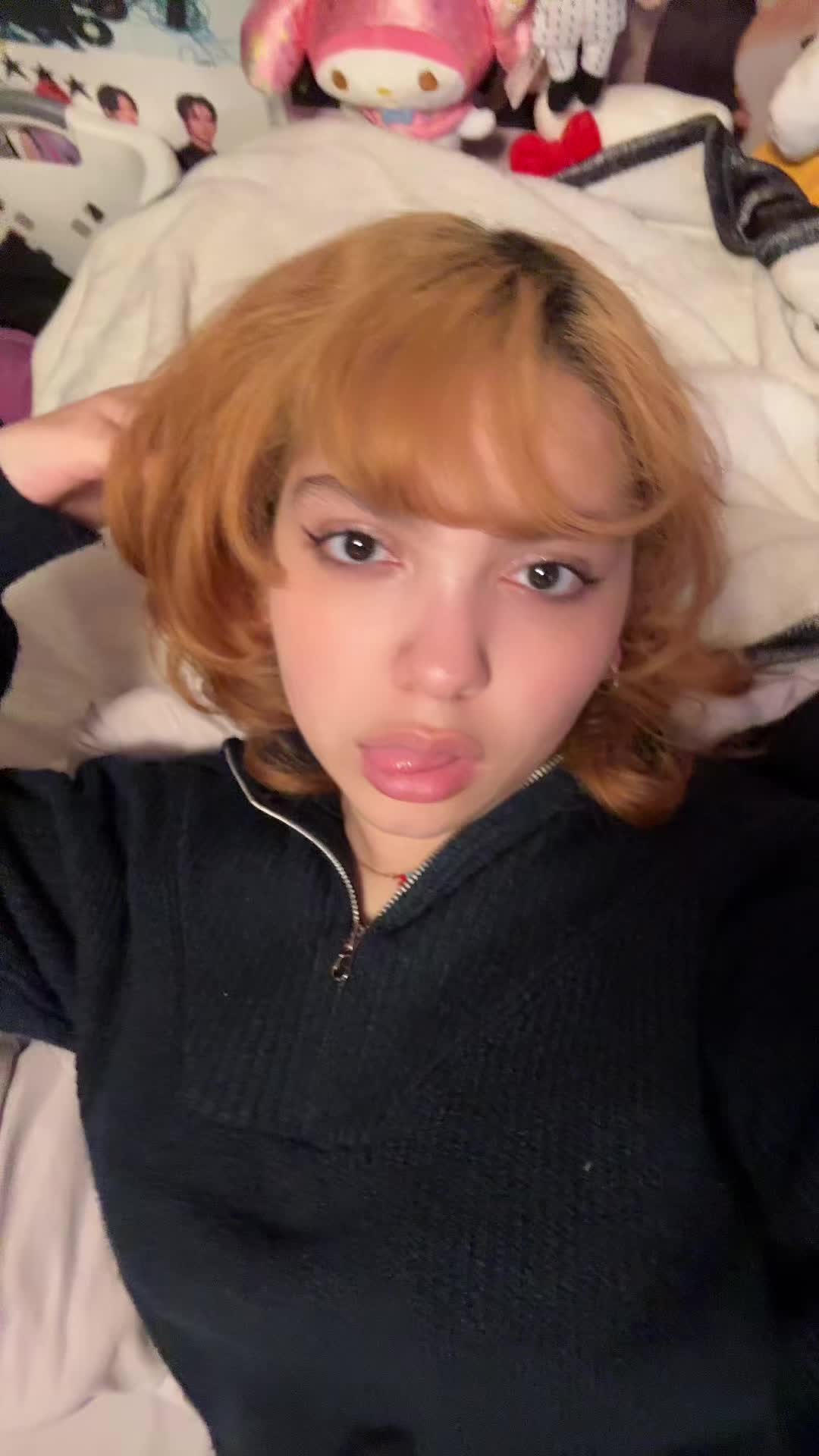 @𐙚 jaja misses hee