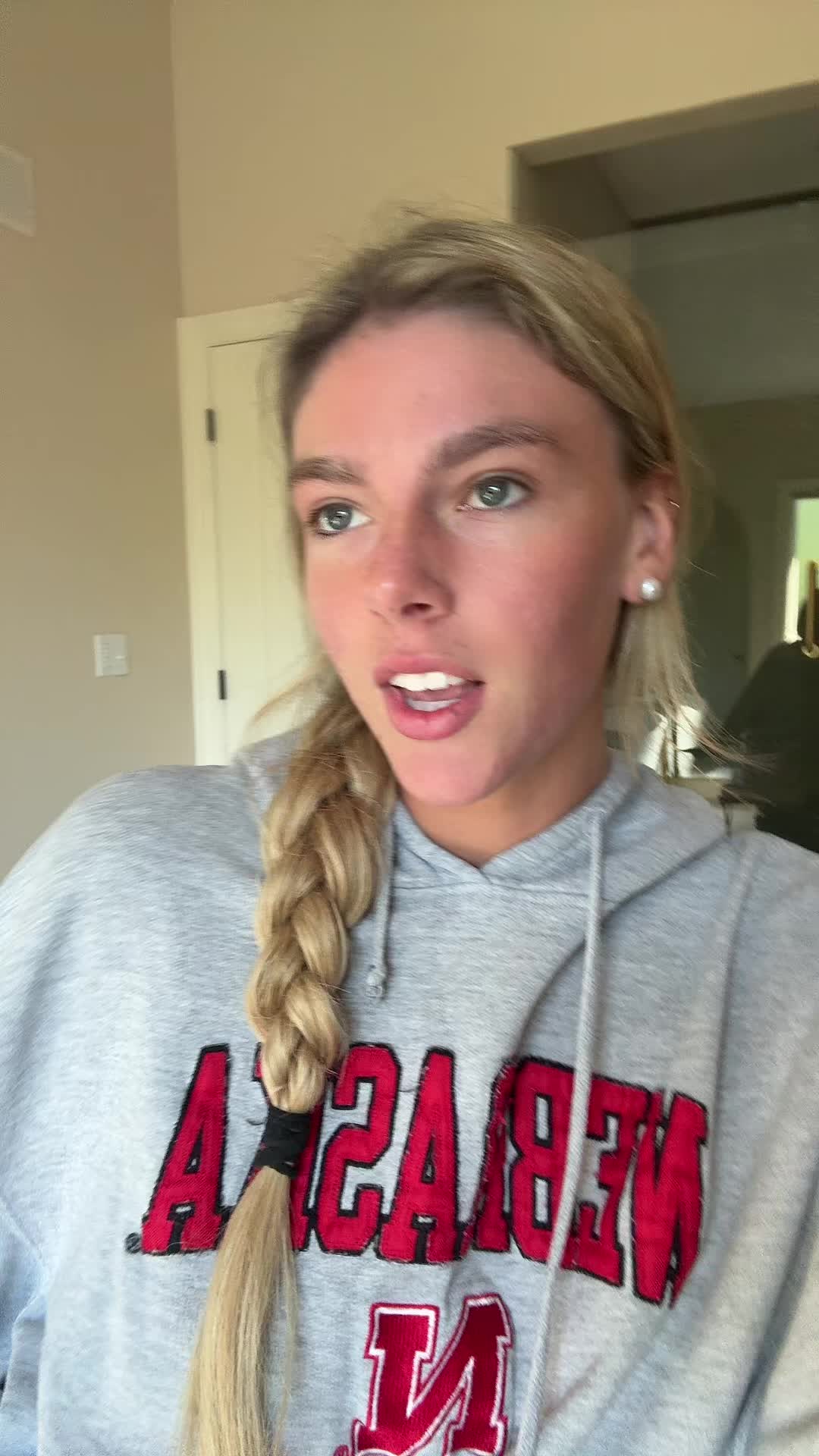 @julbfallon