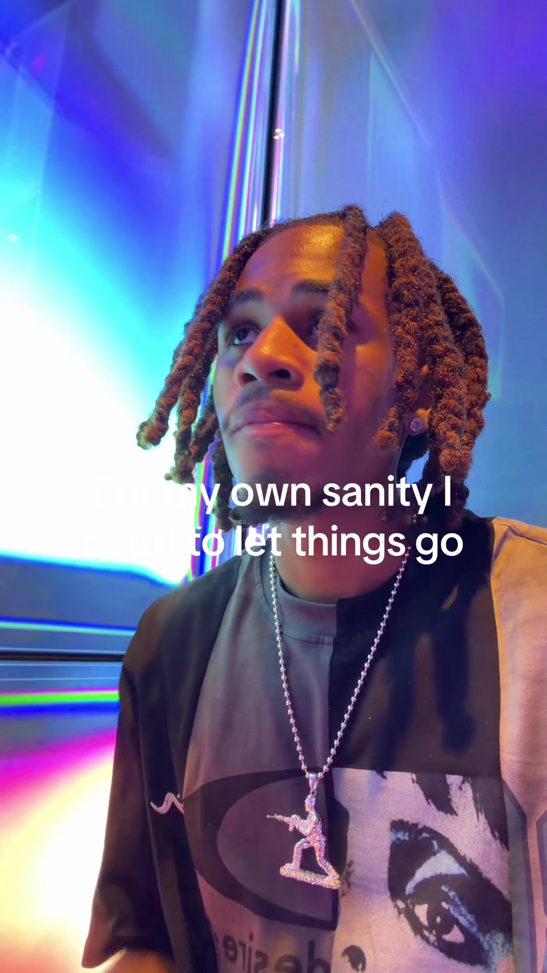 @…