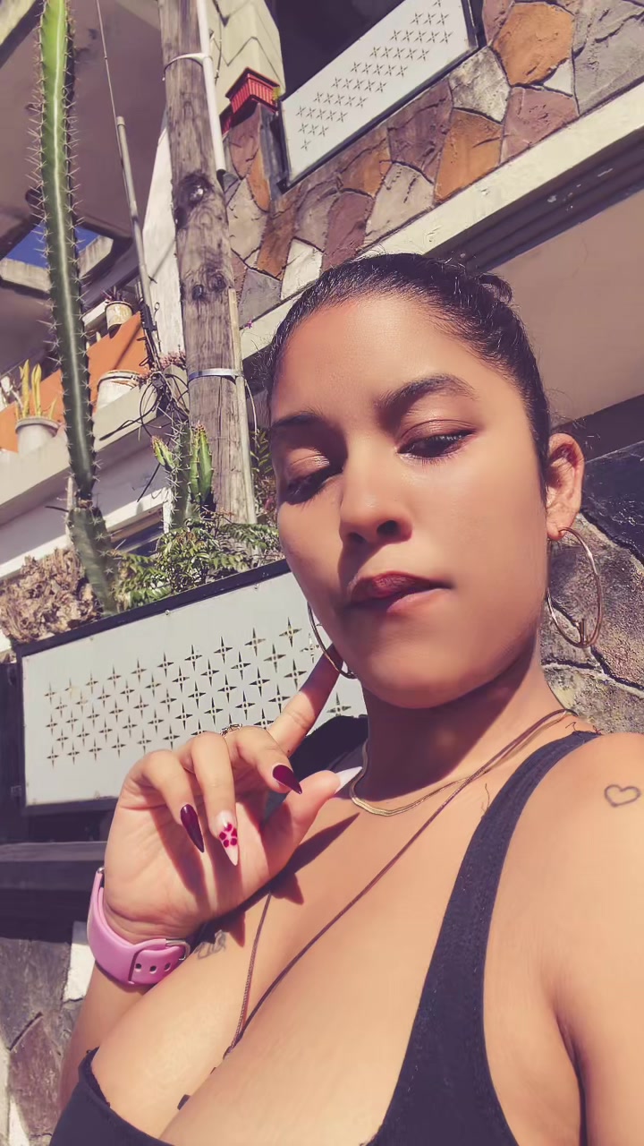 @Gwen. Gla.e🇲🇺