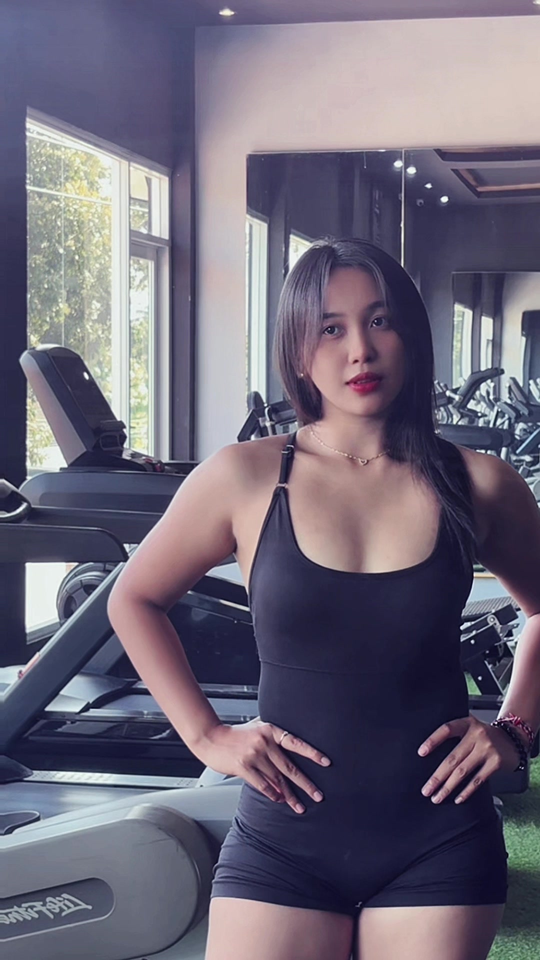 @krisdaynt._