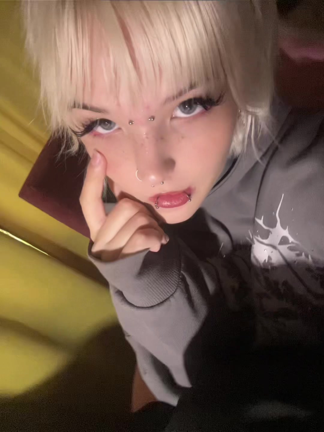 @llinasssss*