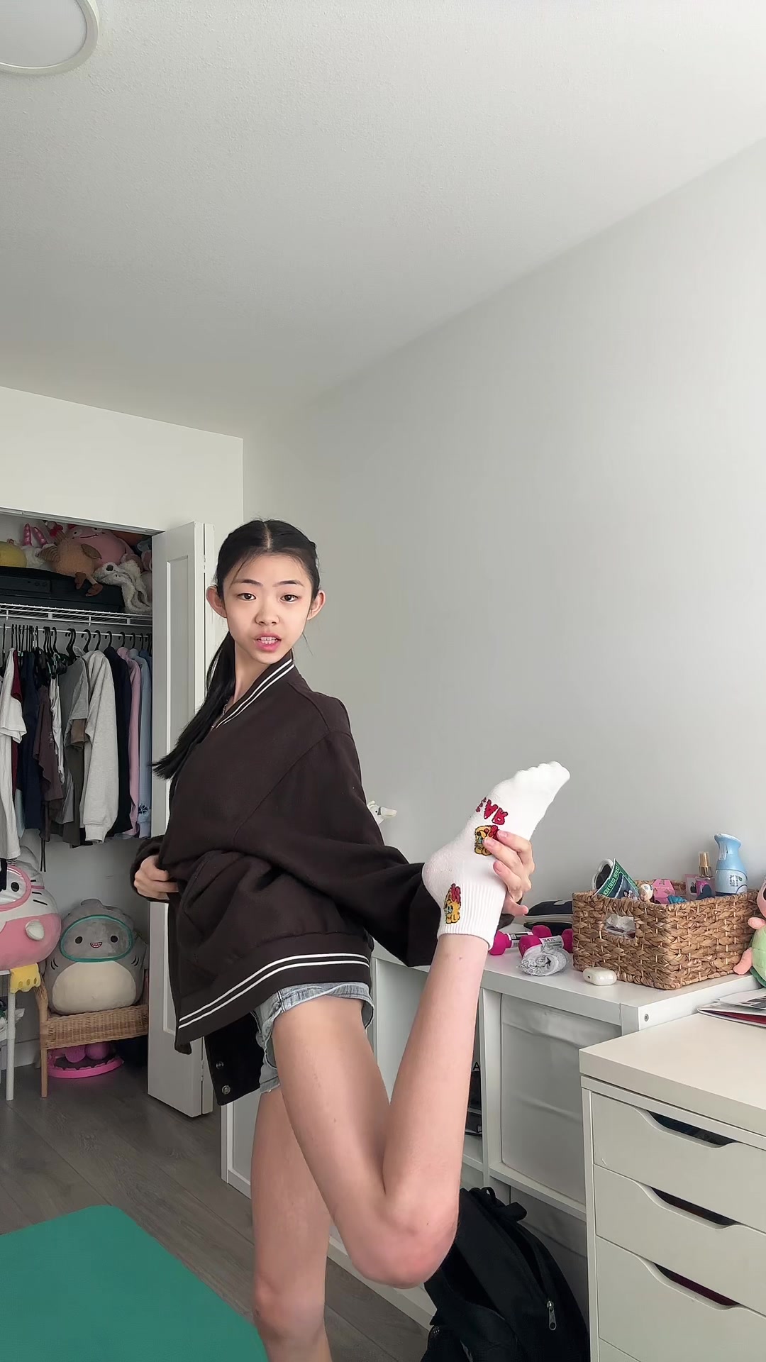 @Tuffela