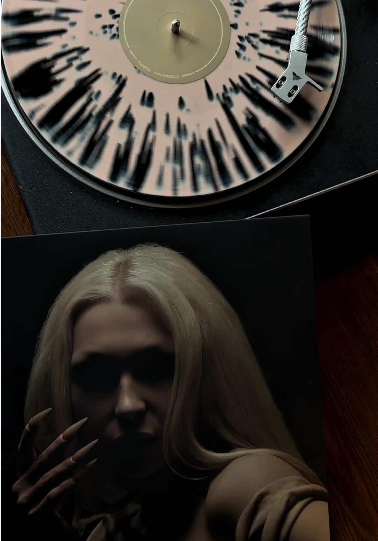 @Vertigo Vinyl